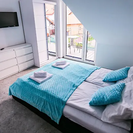 Baltyk & ホームステイ *